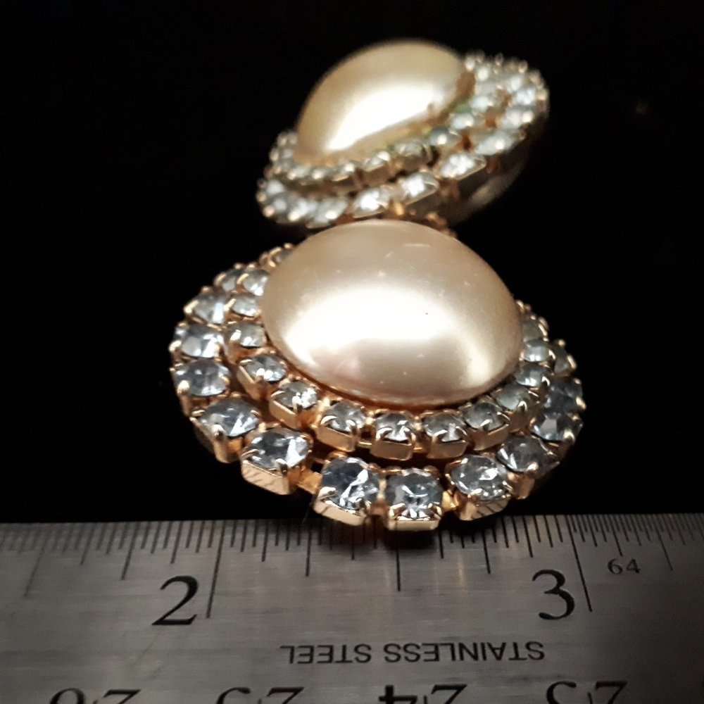 Coro Double Rhinestone Brooch - Picture 7 of 8